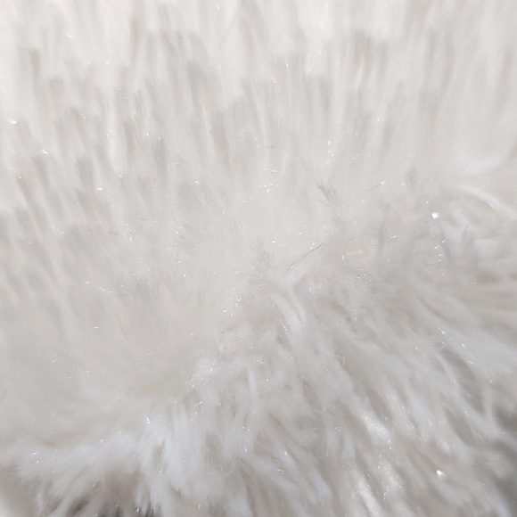 Build•A•Bear Arctic Polar Bear 🐻‍❄️ - Picture 9 of 9